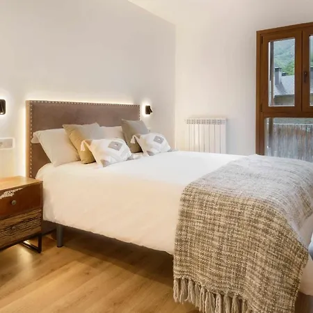 דירה Casa O Berde Terraza Con Vistas A Aramon פנטיקוסה